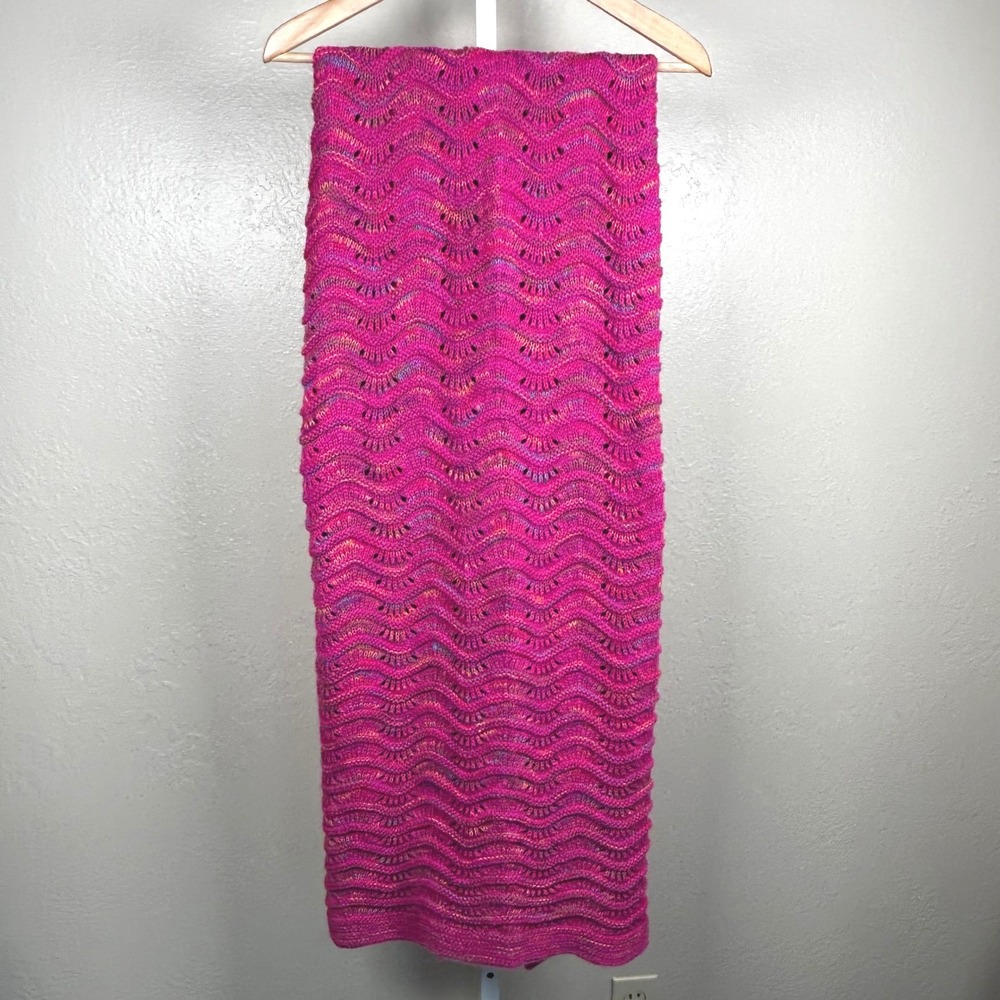 Mermaid Tail Blanket Pink One Size Crochet Knit Wave EUC 70 Inch